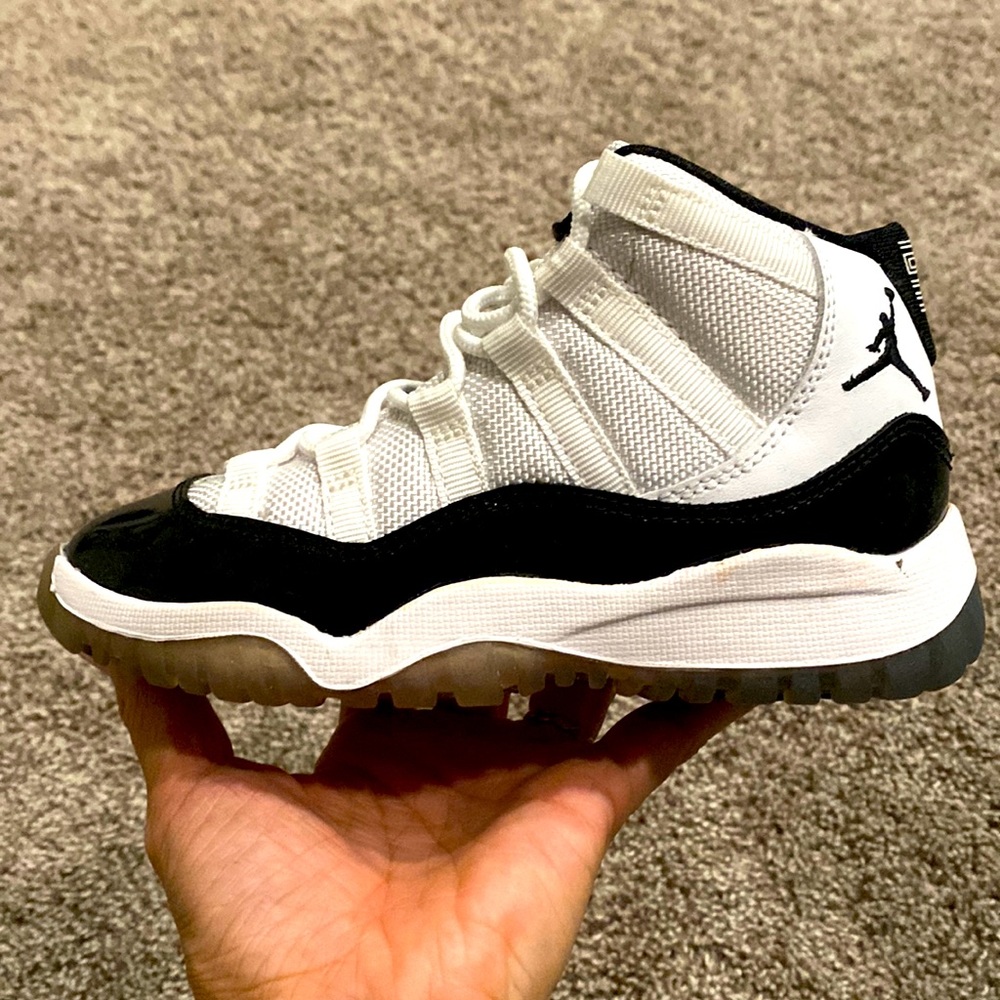 Brand New (never worn) Jordan 11 retro (PS) size: 11c